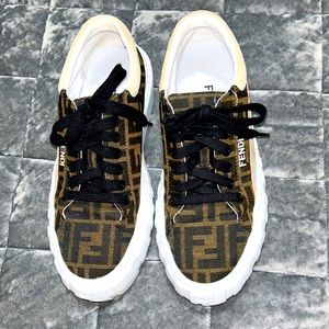 FENDI FORCE LOGO LETTERING RAINBOW SNEAKERS